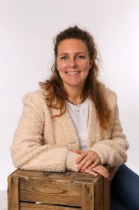 Pasfoto juf Roos